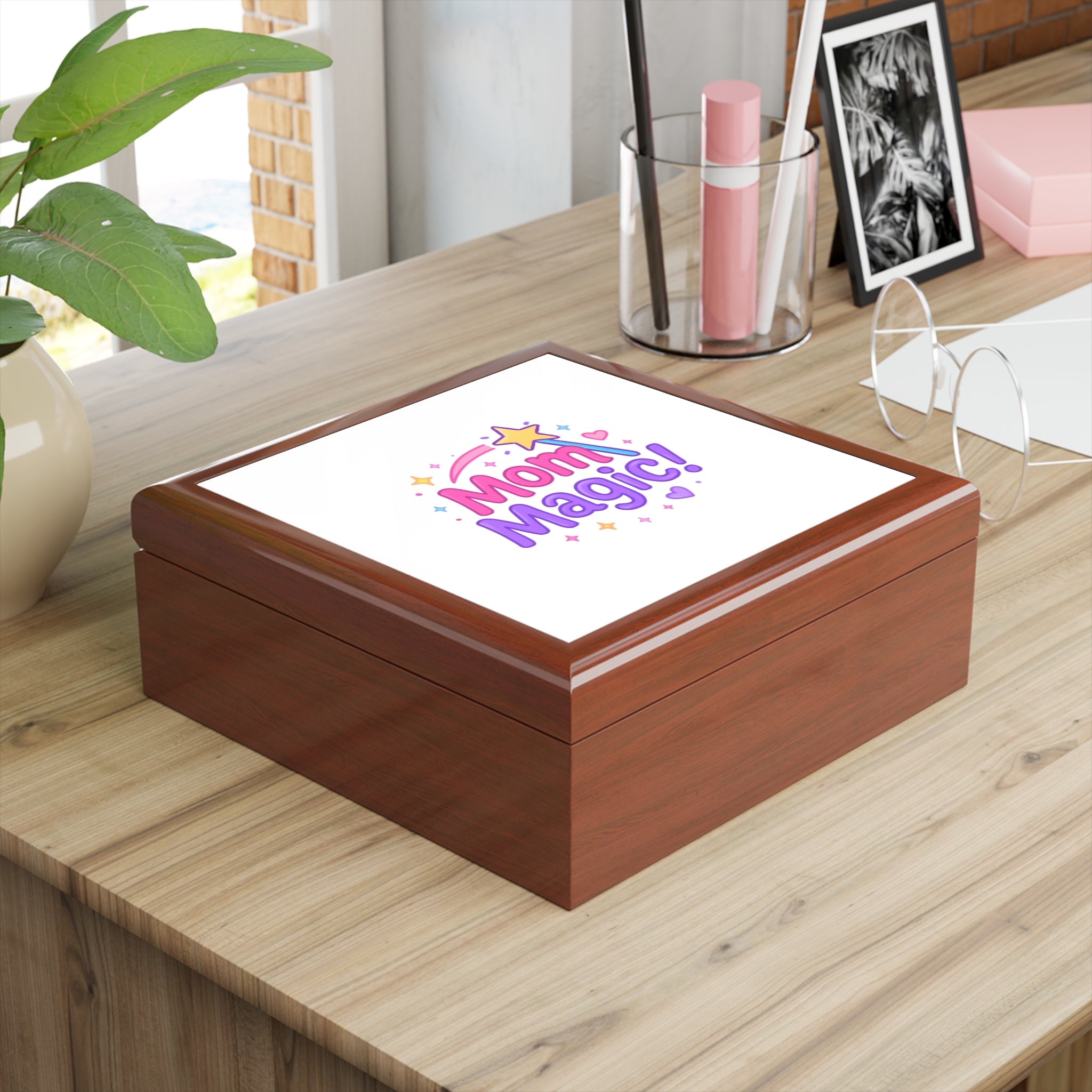 "Mom Magic!" Decorative Keepsake Jewelry Box for Mother's Day & Gifts