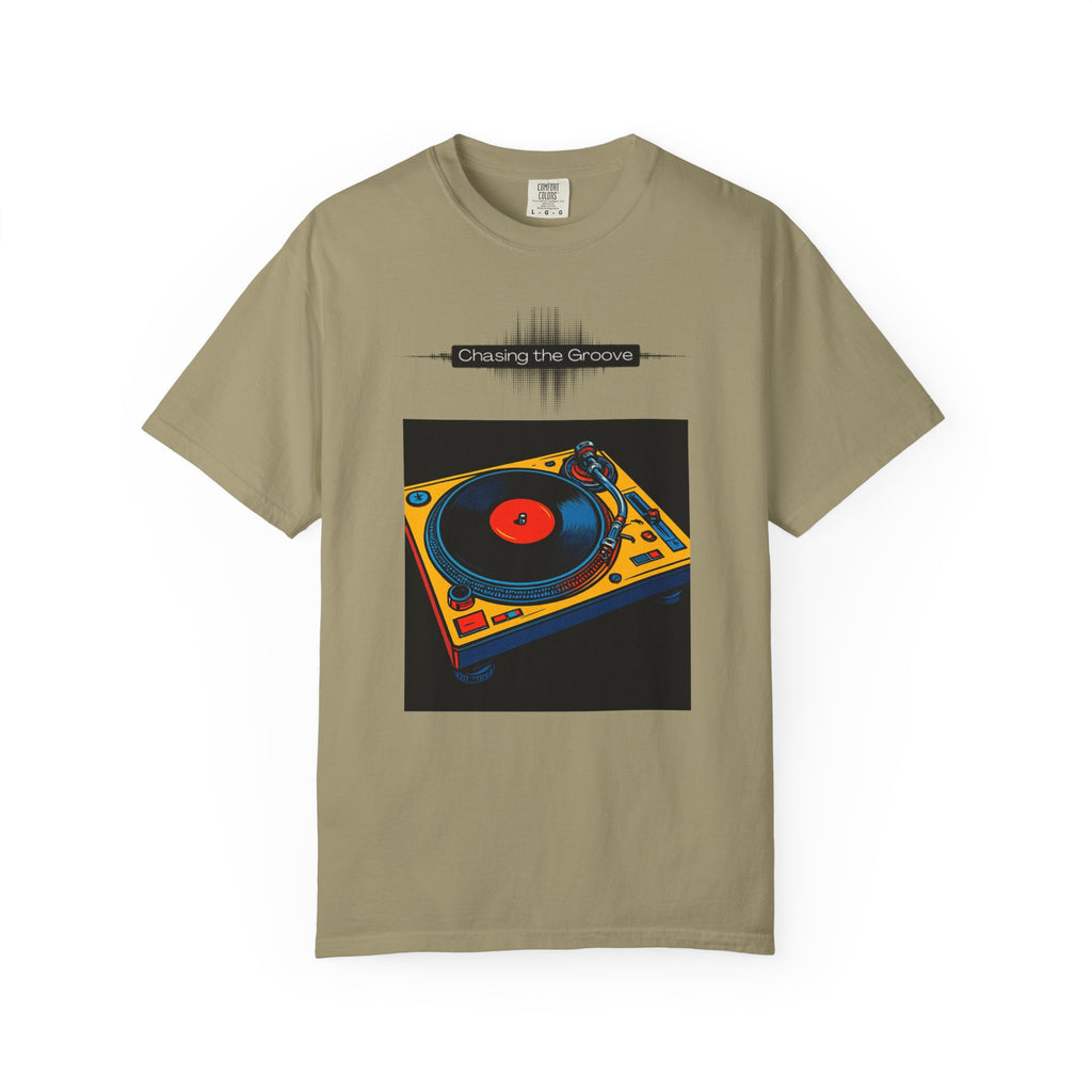 “Chasing the Groove” Retro Soundwave Tee