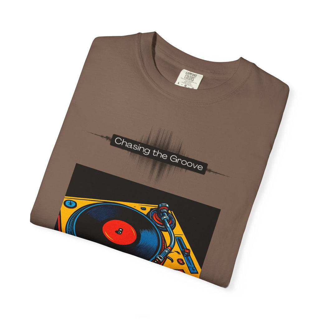 “Chasing the Groove” Retro Soundwave Tee